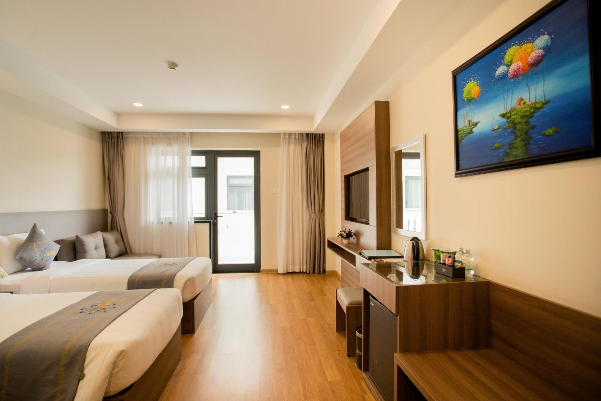 Orbit Hotel Nha Trang Exterior foto