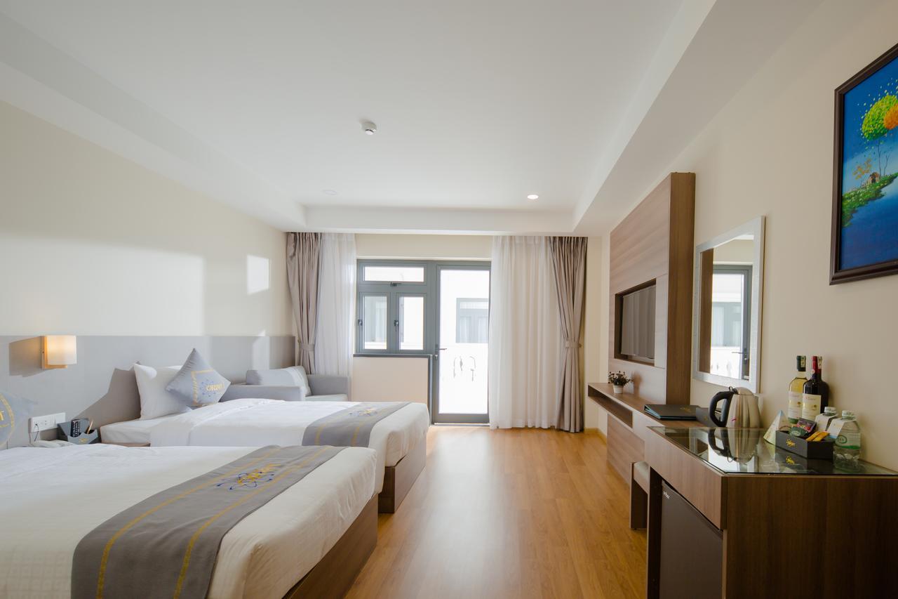 Orbit Hotel Nha Trang Exterior foto