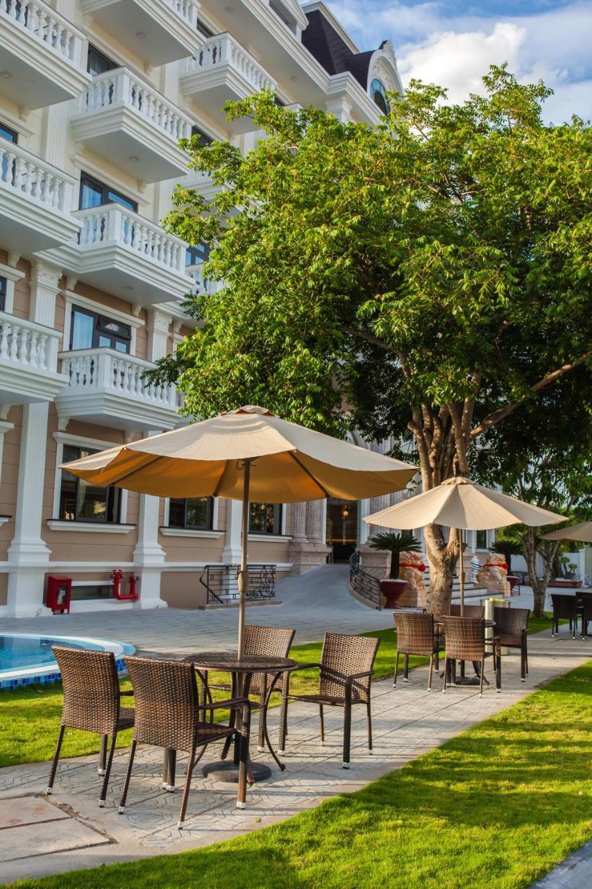 Orbit Hotel Nha Trang Exterior foto